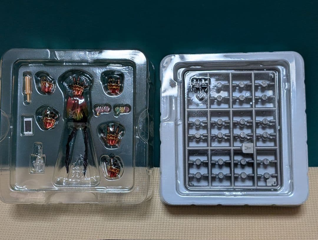 真骨彫　仮面ライダーオーズ　アンク　セット販売