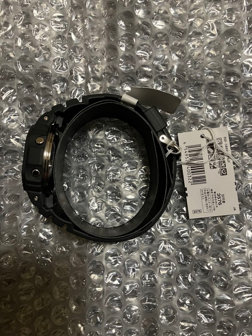 CASIO G-SHOCK DW-5000R-1AJF 新品未使用