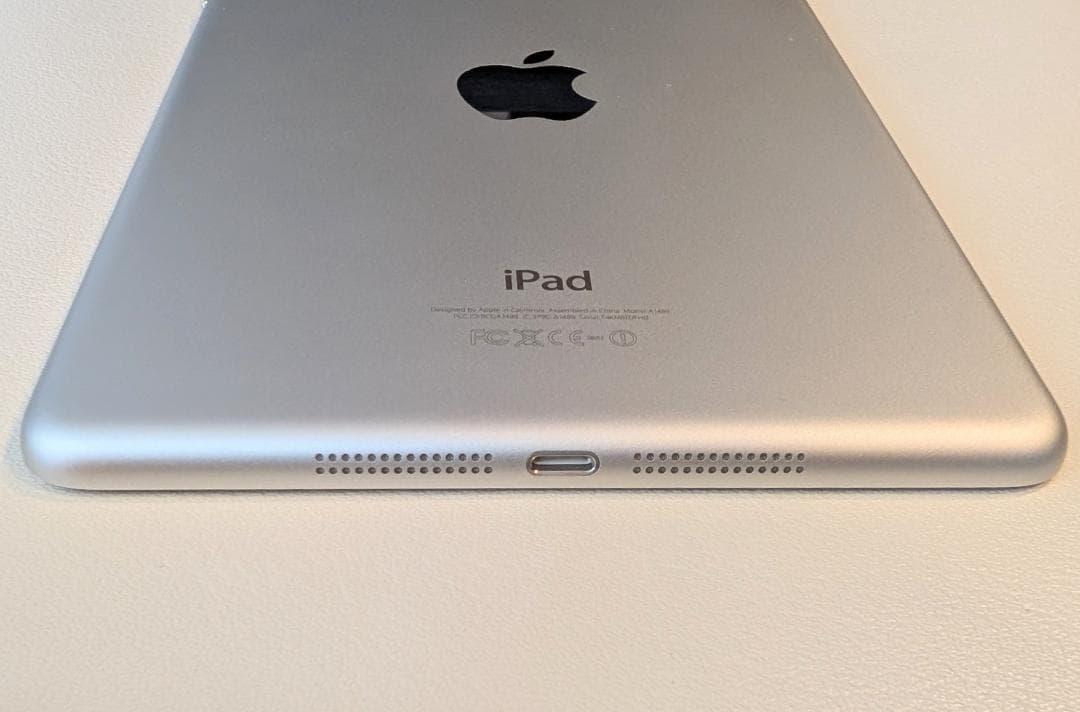 iPad mini 2 ME860J/A Wi-Fi 128GB シルバー