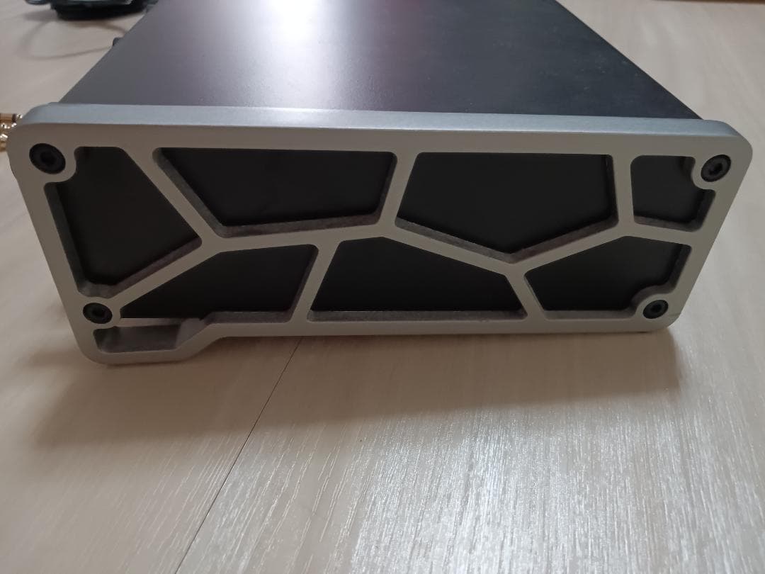 TASCAM US4×4 オーディオインターフェイス　中古