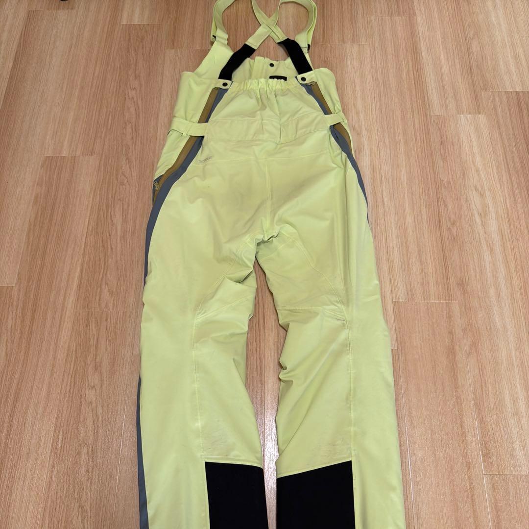 DESCENTEスキーウエアー 上Lサイズ　下Oサイズ