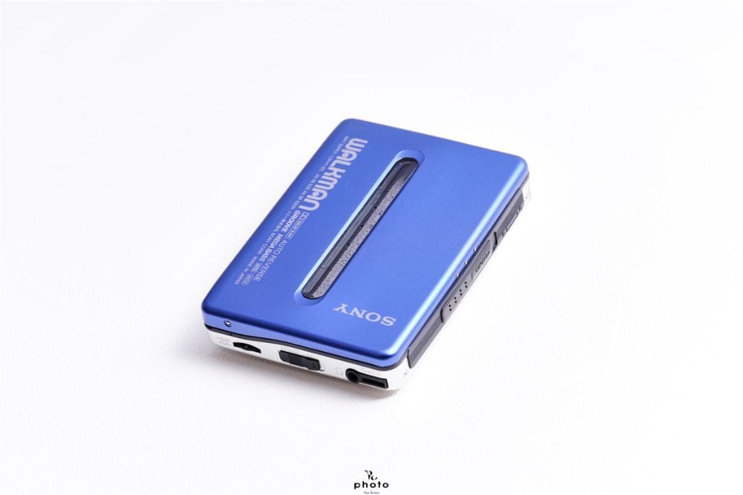 SONY WALKMAN ツートンカラー カセットウォークマン WM-EX677