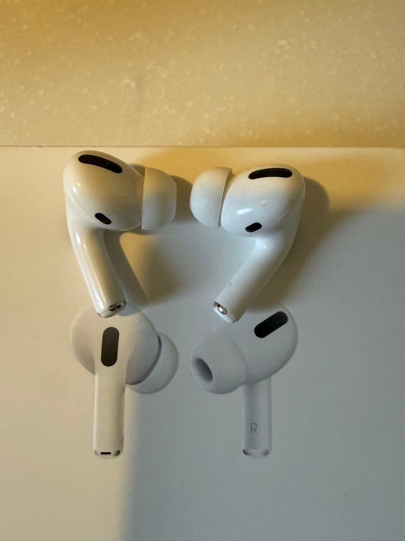 AirPods Pro 第2世代 MagSafe Lightning