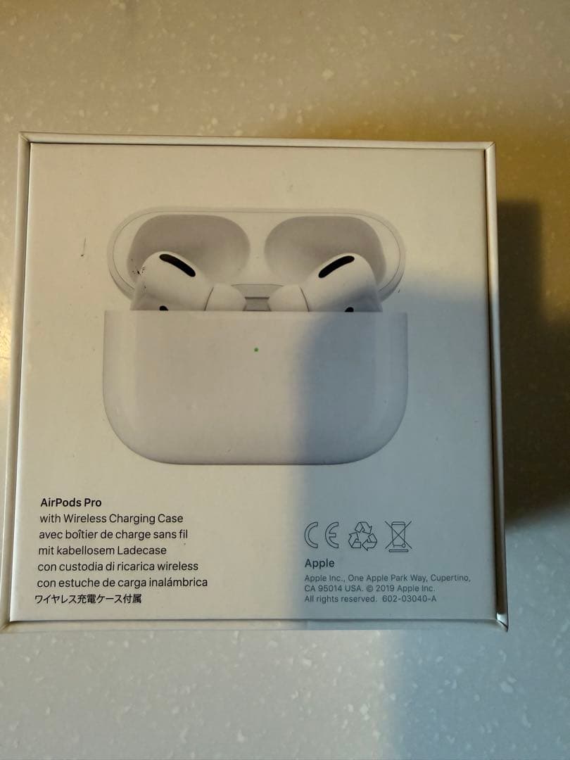 AirPods Pro 第2世代 MagSafe Lightning