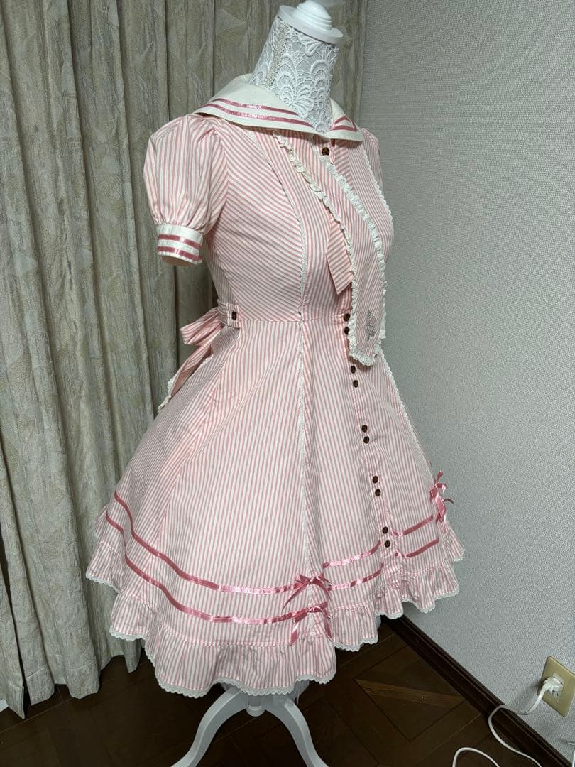 Angelic Pretty アンジェリックプリティセーラー襟 ストライプドレス