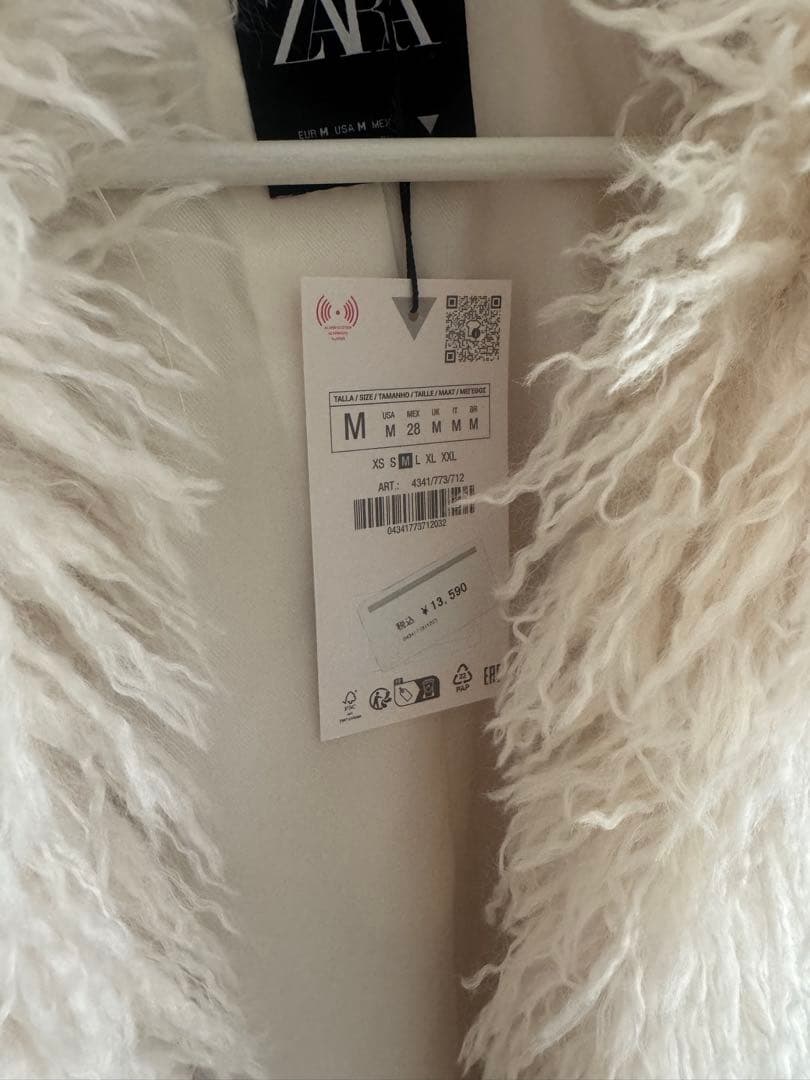 ZARA アイボリー ファーコート Mサイズ