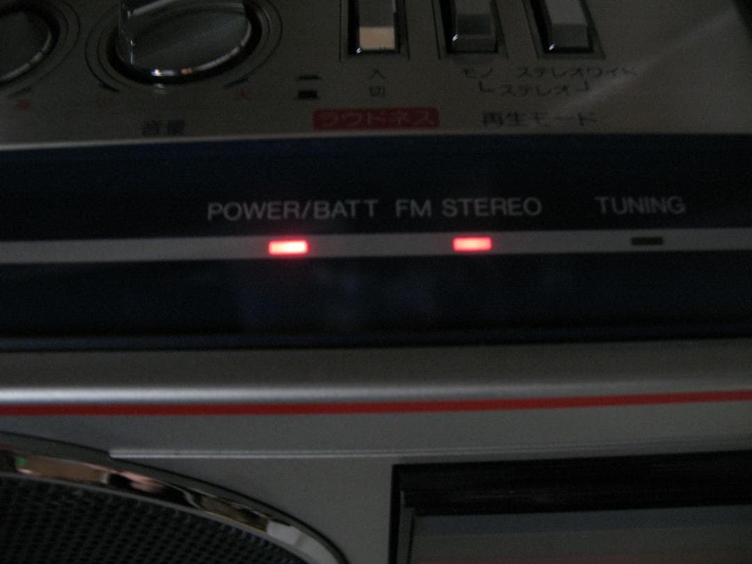 東芝 ラジカセ★ BOMBEAT mini RT-S65★中古難あり