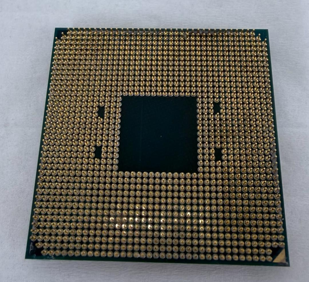 S*g様 【CPU+マザボ】AMD Ryzen7 3700X、B550TW Id