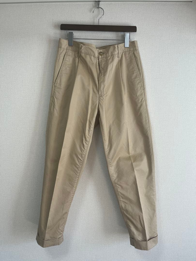 ビームスプラス　チノパン