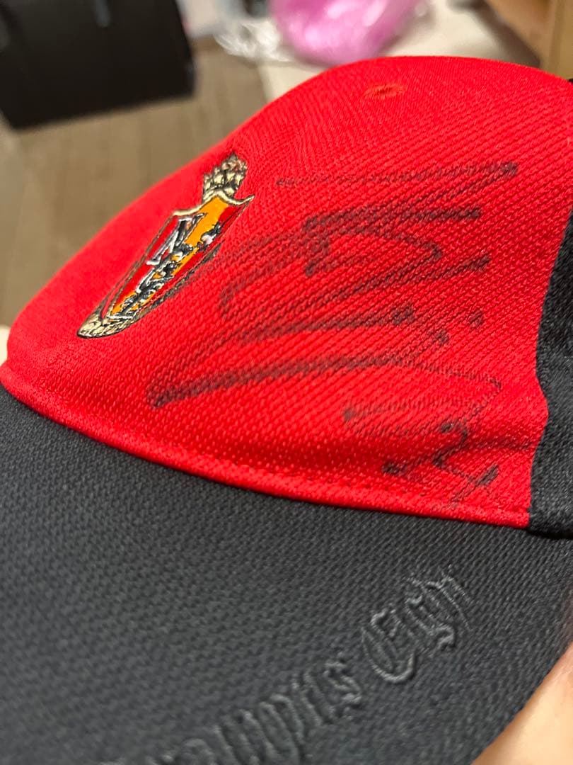 [希少] 名古屋グランパス　ユニフォーム　本田圭佑直筆サインキャップ付き