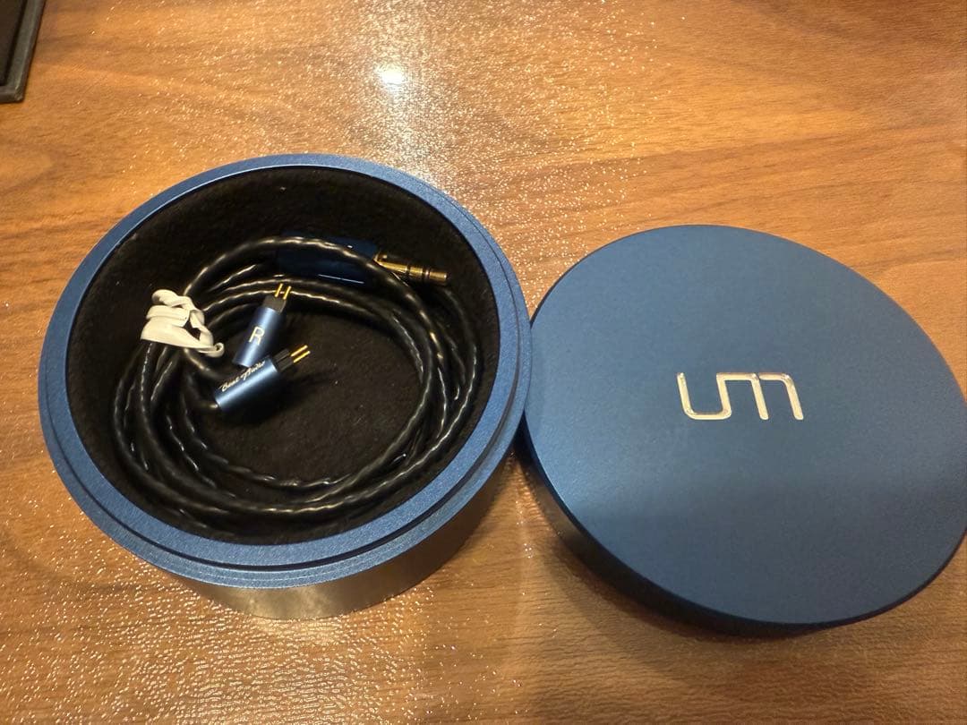 イヤホン Unique Melody Maverick II RE