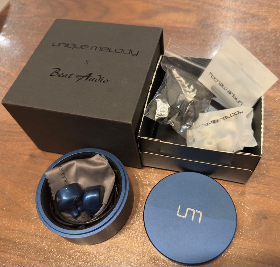 イヤホン Unique Melody Maverick II RE