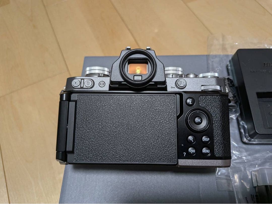 Nikon Z fc 16-50 kit シルバー