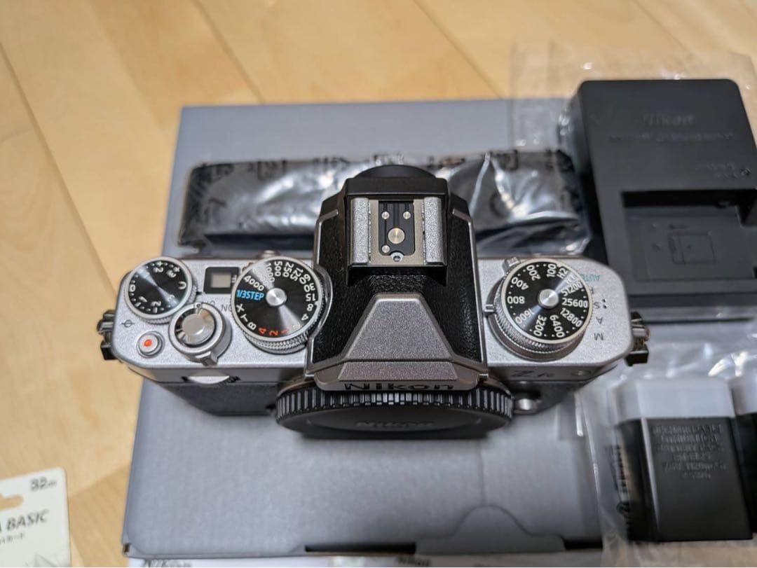 Nikon Z fc 16-50 kit シルバー