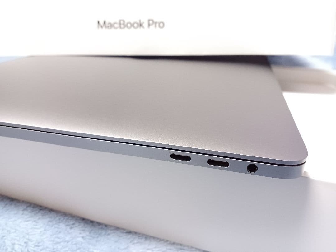 32GB 4TB MacBook Pro i9 15インチ日本語配列