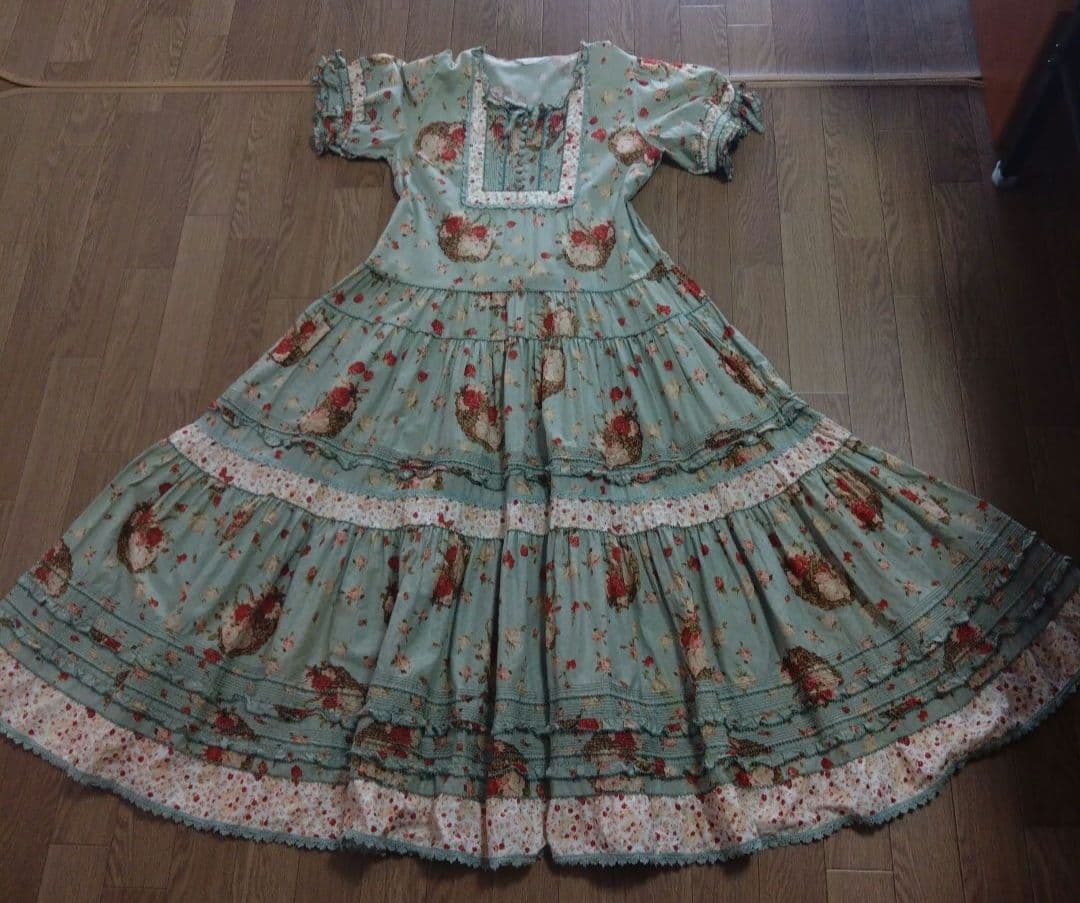 ピンクハウス★ワンピース