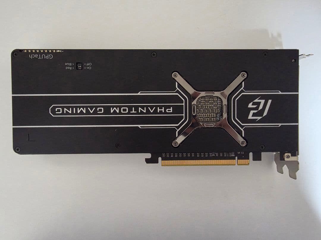 グラフィックボード・グラボ・ビデオカード ASRock Phantom Gaming X RX VEGA 56 8G