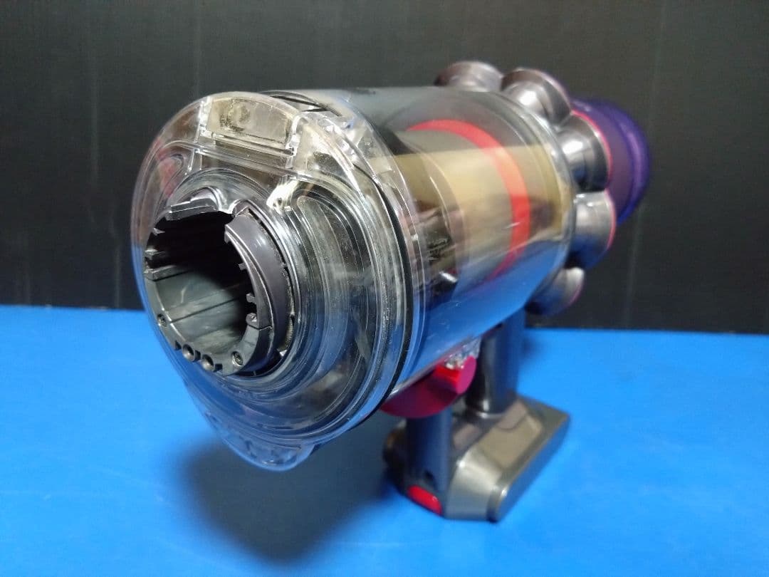 状態良好！！dyson‼️デジタルスリムフィラフィ SV18　充電スタンド付き②