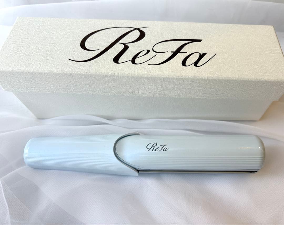 リファ　フィンガーアイロンST ホワイト2025.12月購入　通電確認のみ 美品