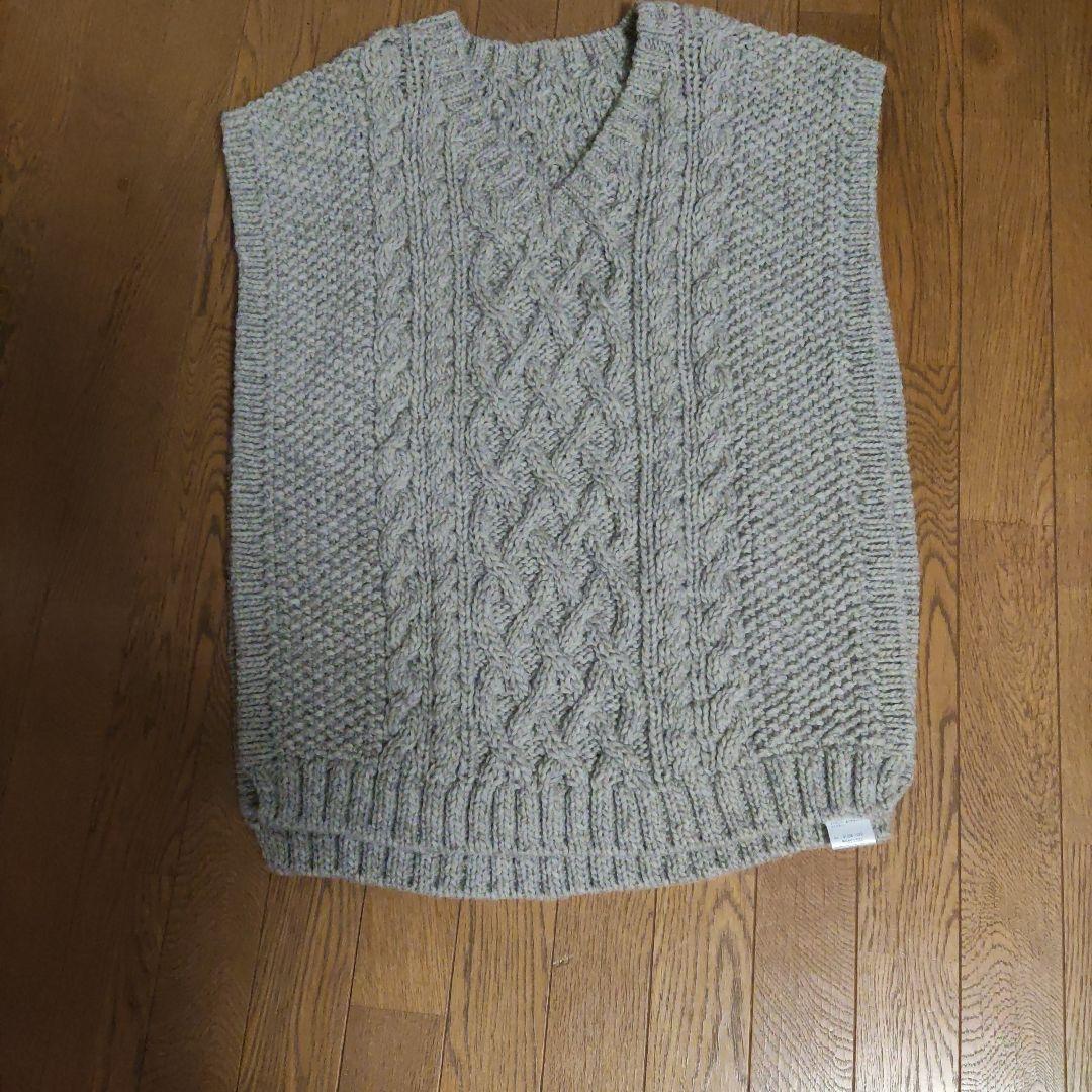 NESTROBEペルーハンドニットベスト アラン鹿の子