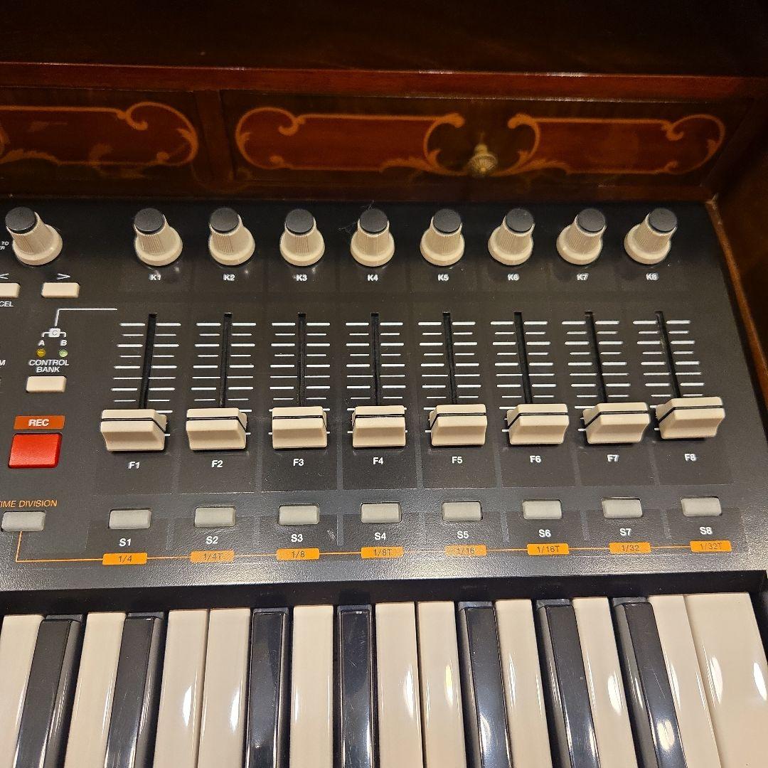 AKAI professional MPK49 MIDIキーボード