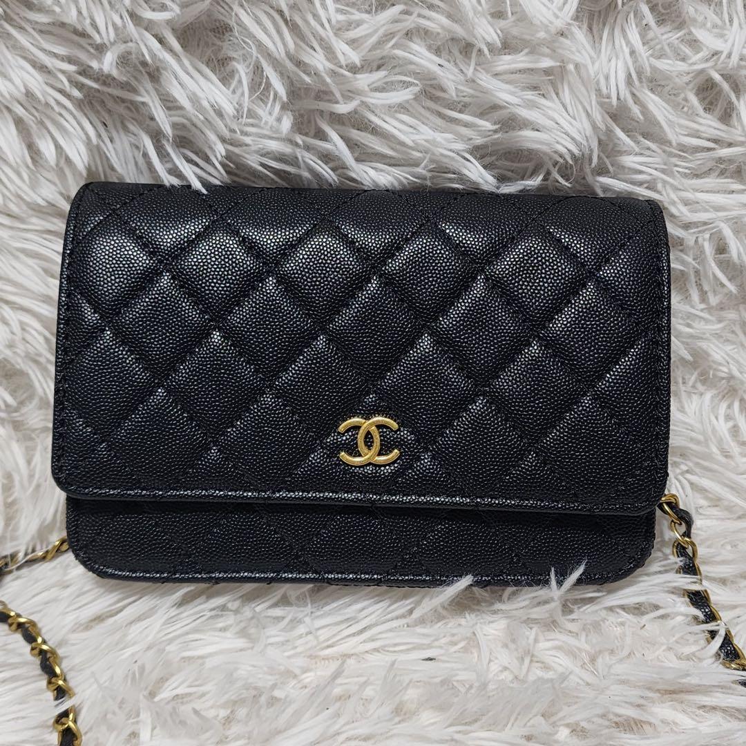 バ*ン様 CHANEL　ショルダーバッグ　黒　ゴールドチェーン　ノベルティ　シャ