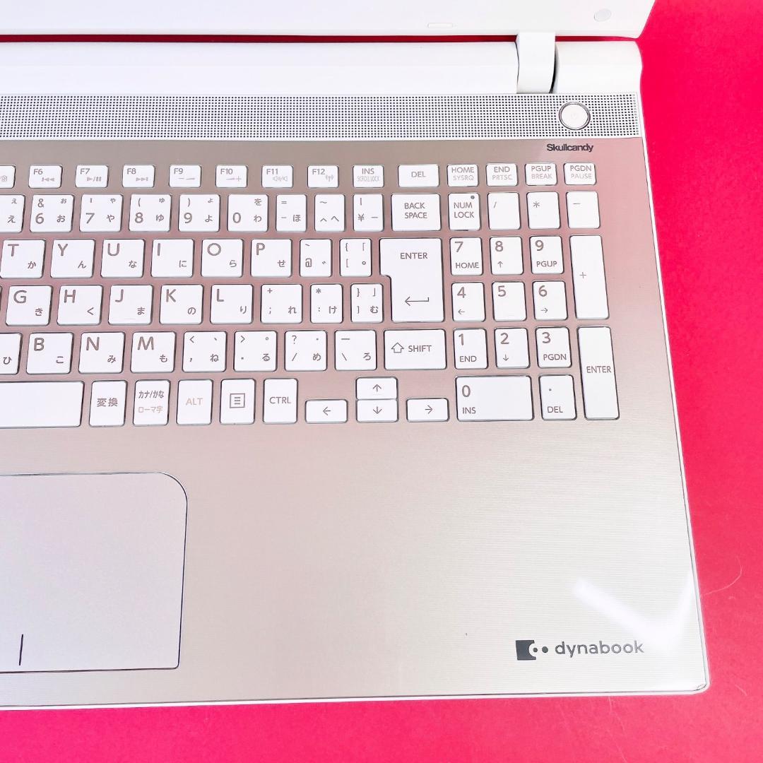 初期設定済みですぐ使える❣️おしゃれゴールド✨️薄型ノートパソコン大容量1TBカメラ