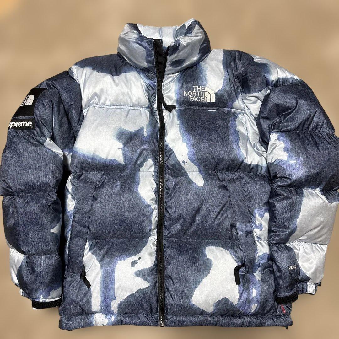 【North Face×Supreme】コラボ　ブリーチ加工ダウンジャケット　M