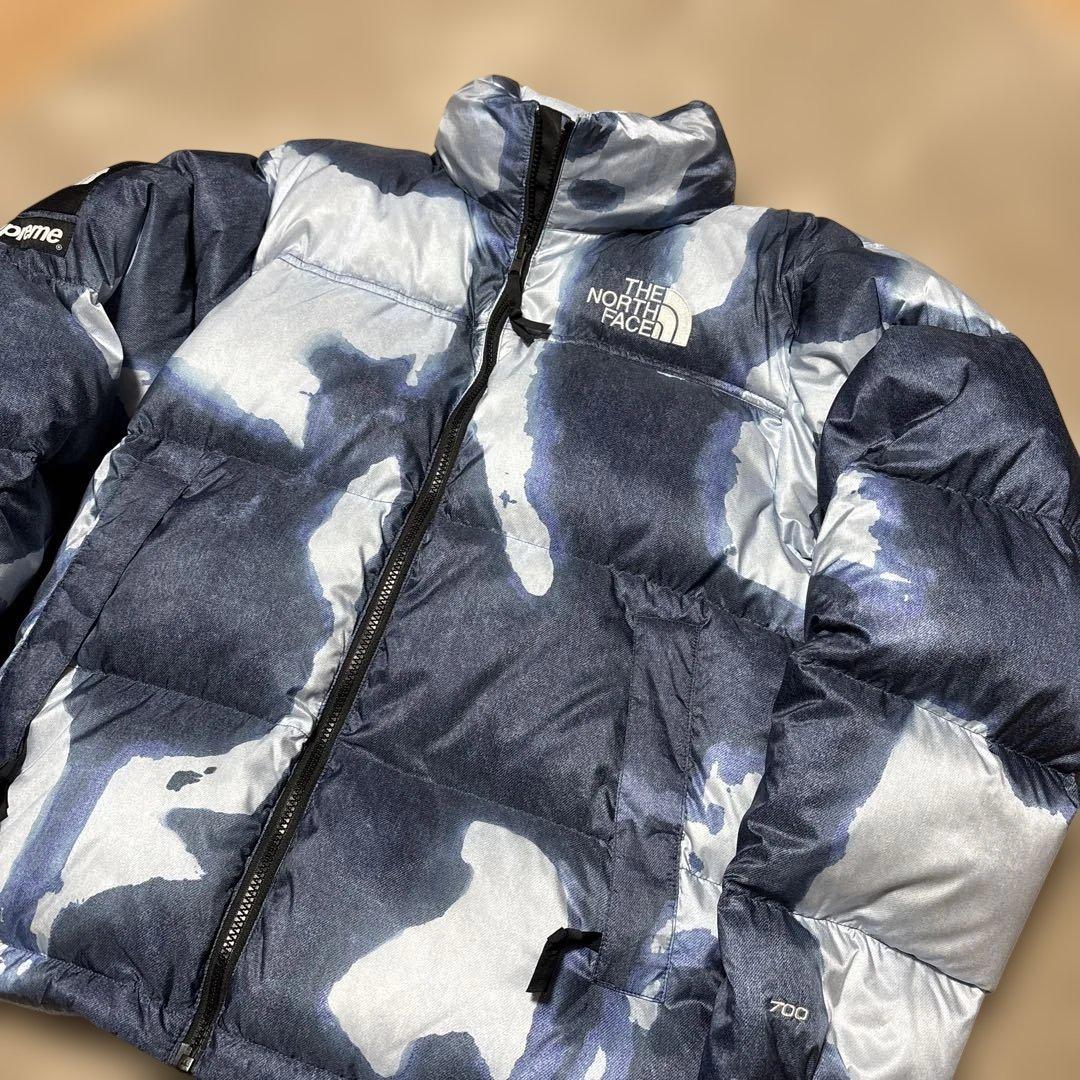 【North Face×Supreme】コラボ　ブリーチ加工ダウンジャケット　M