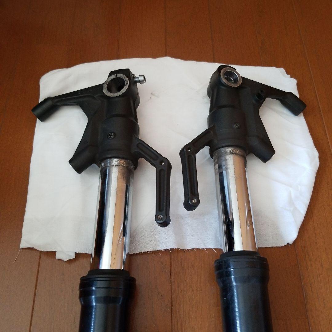 カワサキ　Z900RS フロントフォーク　左右2本セット黒