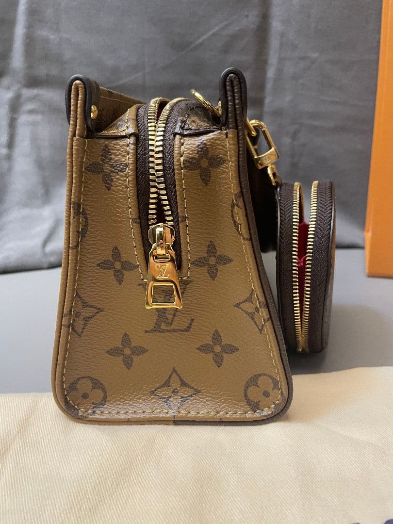 ルイ・ヴィトン オンザゴーＥＷ　モノグラム・リバース　M46653