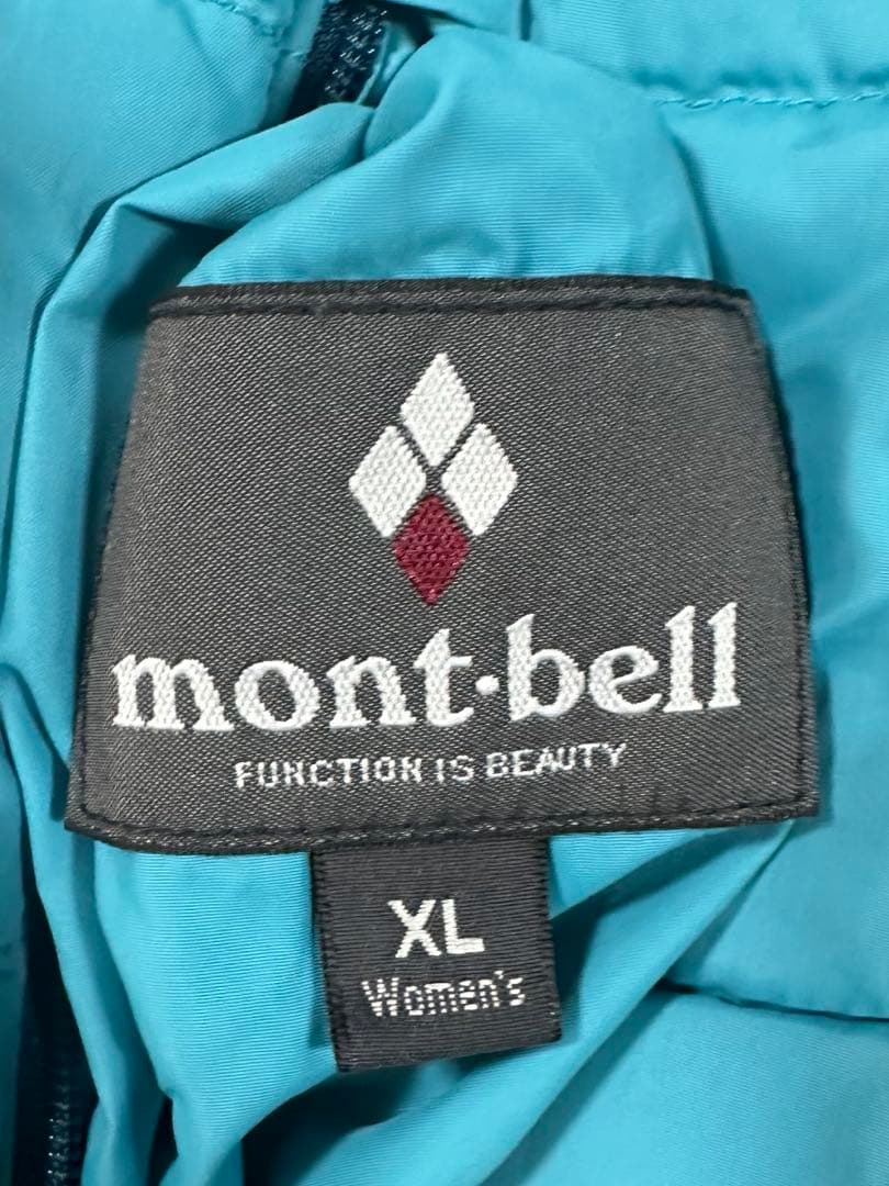 mont-bellダウンジャケット 　リバーシブル　　おーた着用　women's