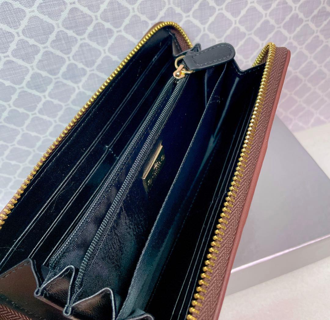 【大人気✨️】ヴィヴィアン・ウエストウッド 茶チェック 長財布