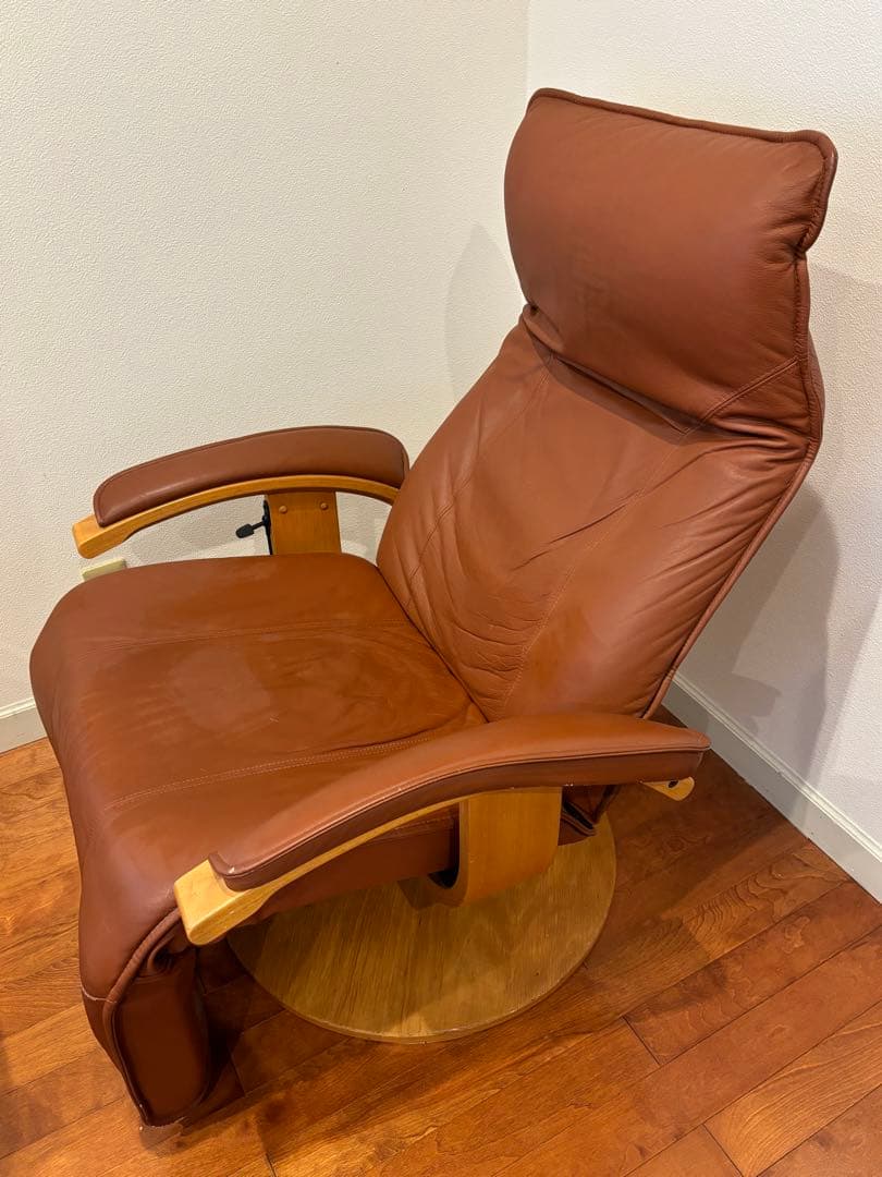 早い者勝ち　KEBE France Bed フランスベッド　本革 チェア