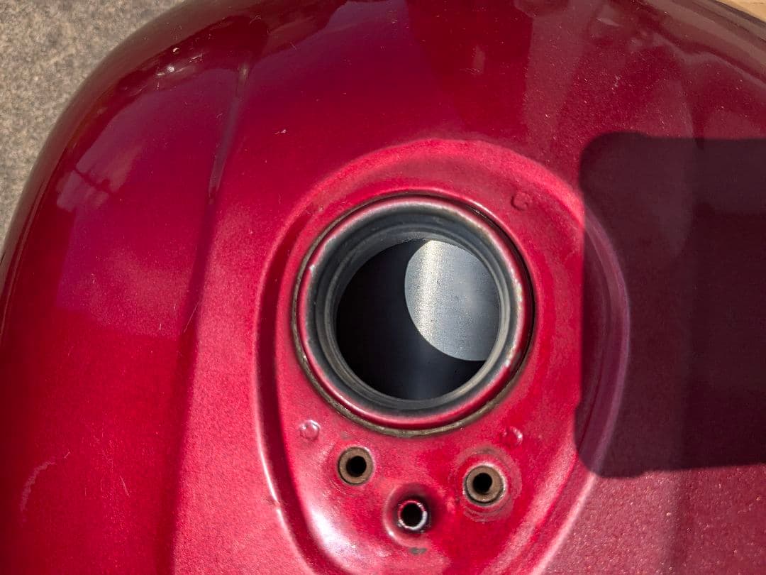 エストレア　バイクタンク メタリックレッド