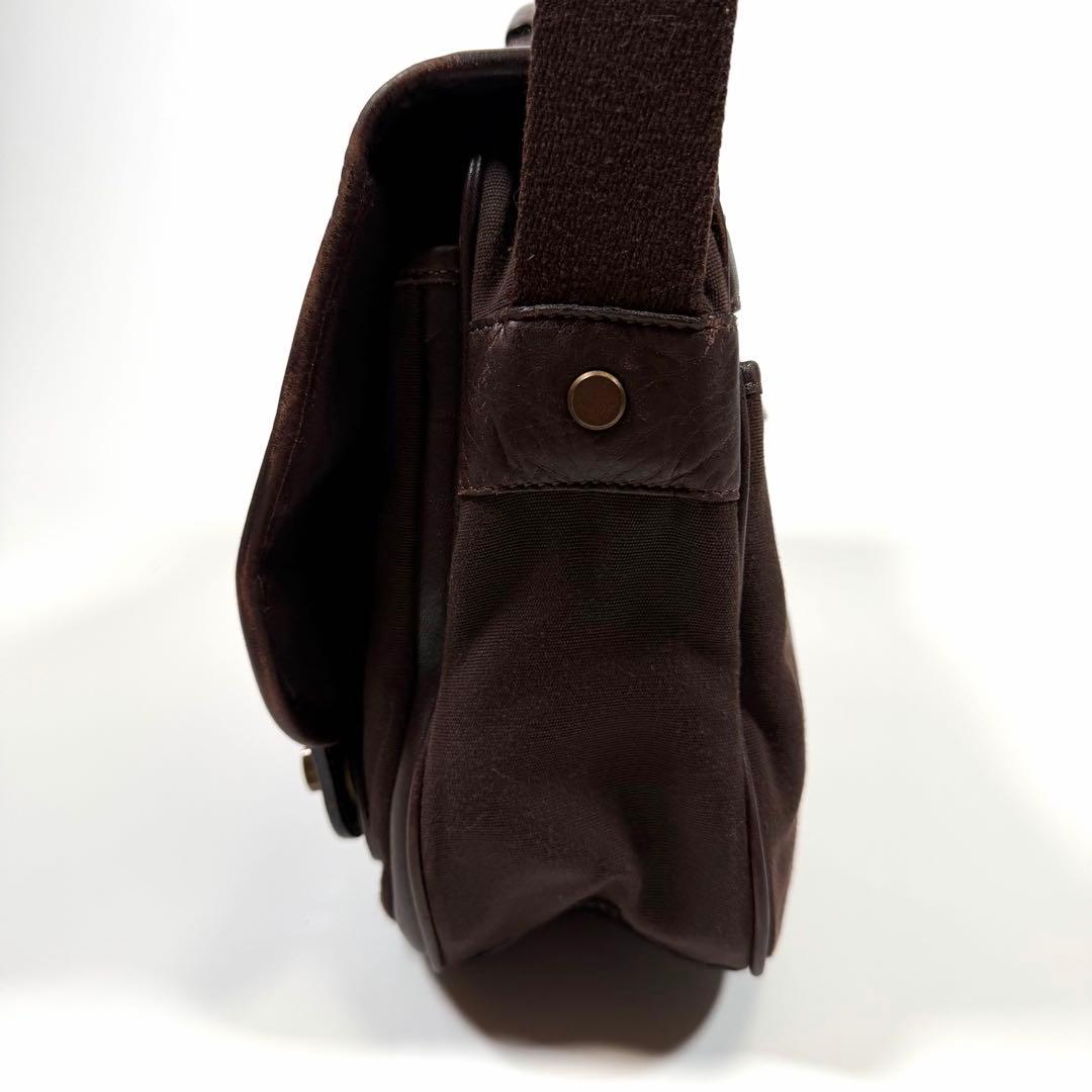 【美品】土屋鞄　ショルダーバッグ　タブラ　ターンロック　ダークブラウン　メンズ