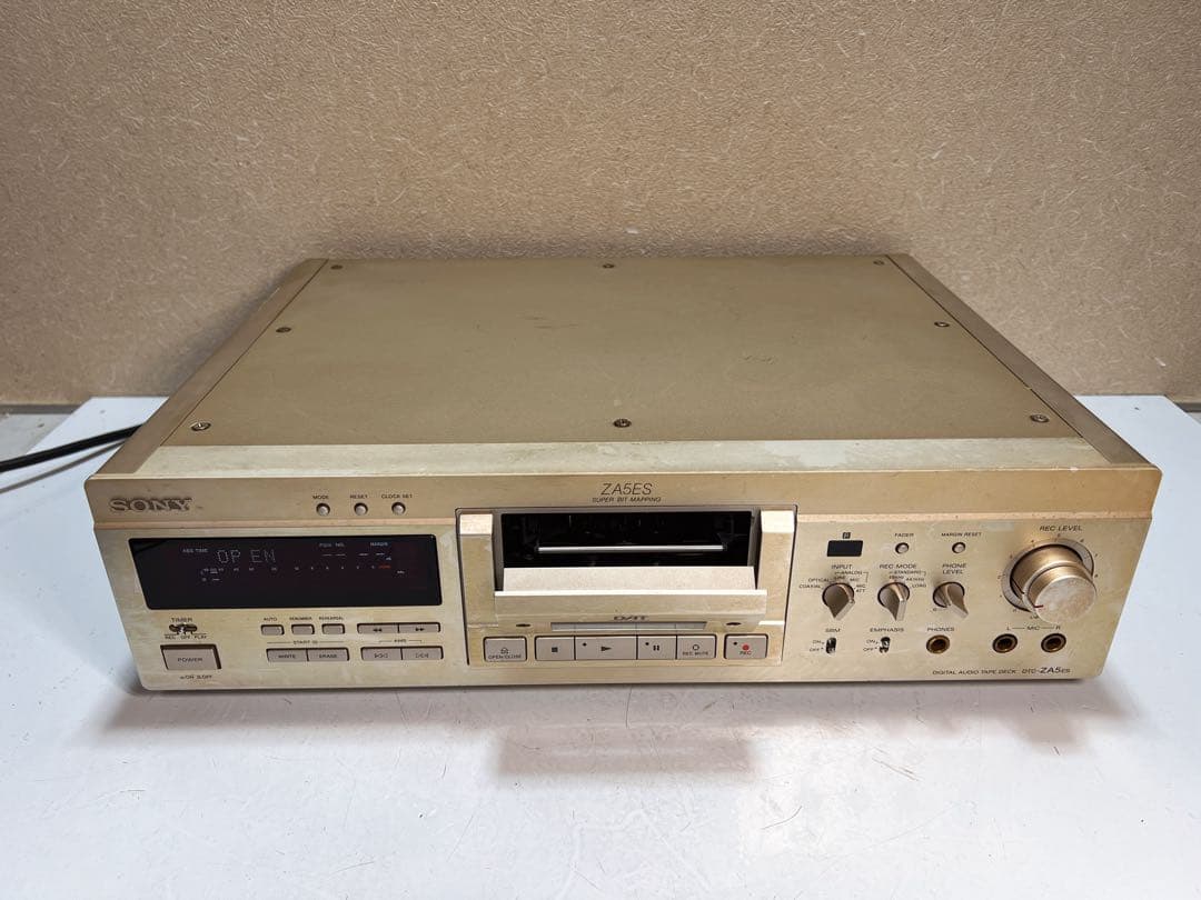 SONY DTC-ZA5ES DATデッキ（ジャンク品）