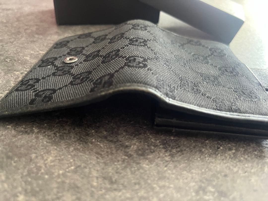 GUCCI カード入れ　名刺入れ