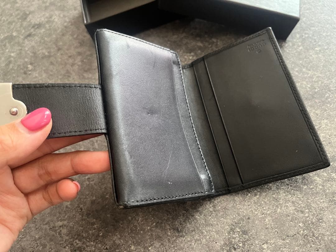 GUCCI カード入れ　名刺入れ