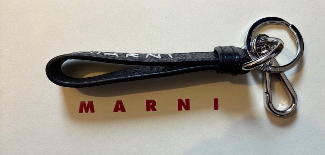 MARNI レザー キーホルダー　CALF MENDING キーリング　マルニ