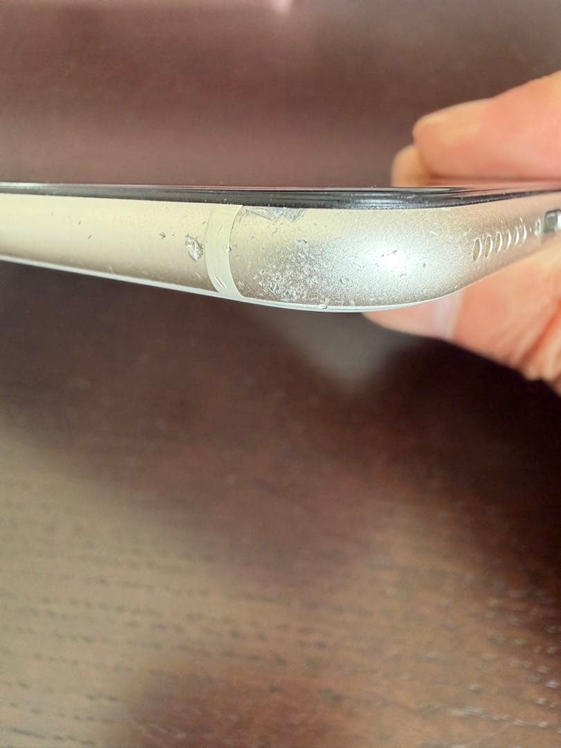 Apple iPhone SE3 ホワイト