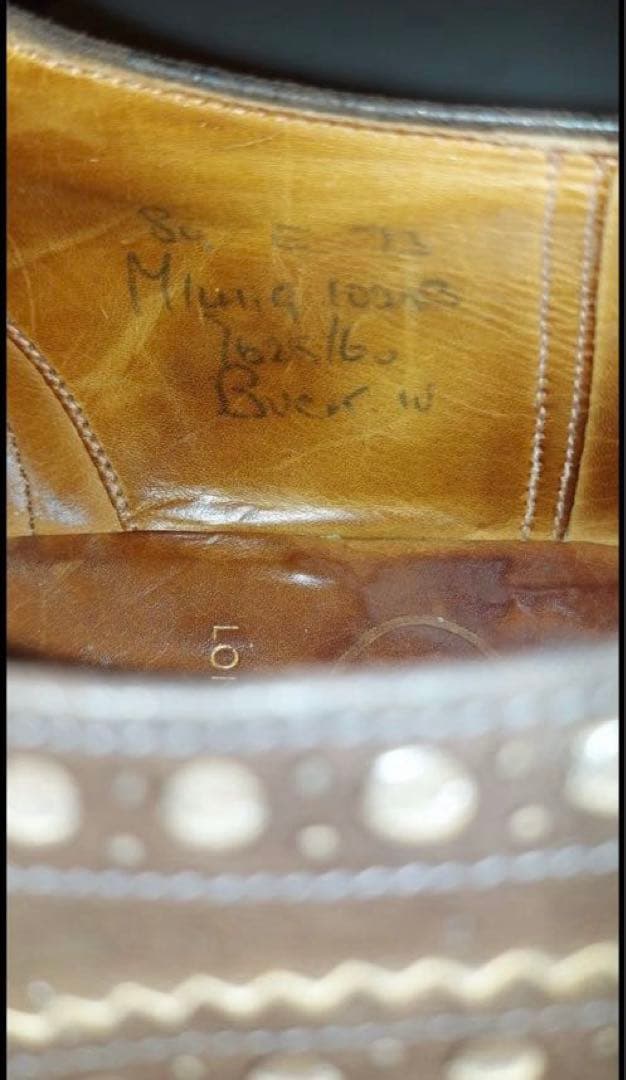 チャーチ スエードウイングチップ バックUK8 Ｅワイズ　二都市