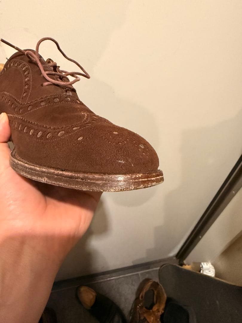 チャーチ スエードウイングチップ バックUK8 Ｅワイズ　二都市