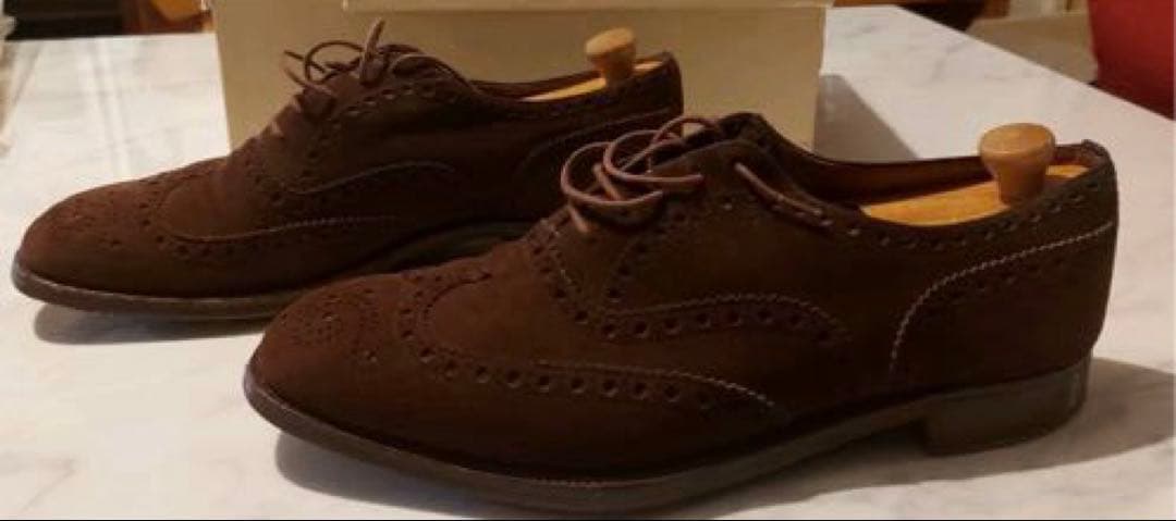 チャーチ スエードウイングチップ バックUK8 Ｅワイズ　二都市