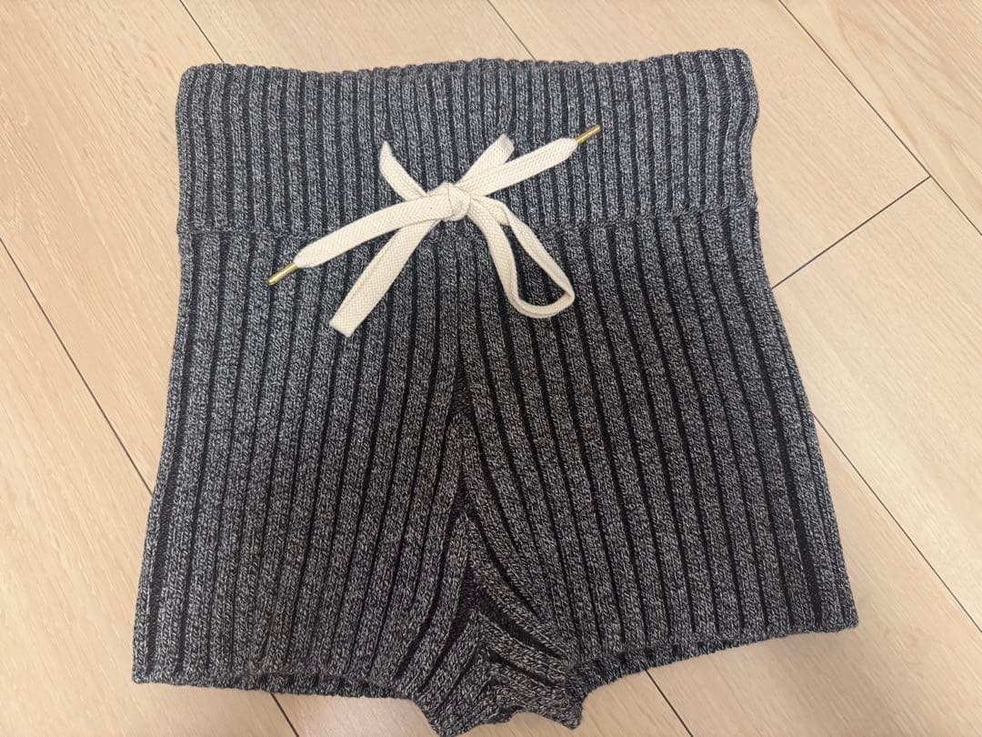 JUEMI ニットパンツ ショートパンツ