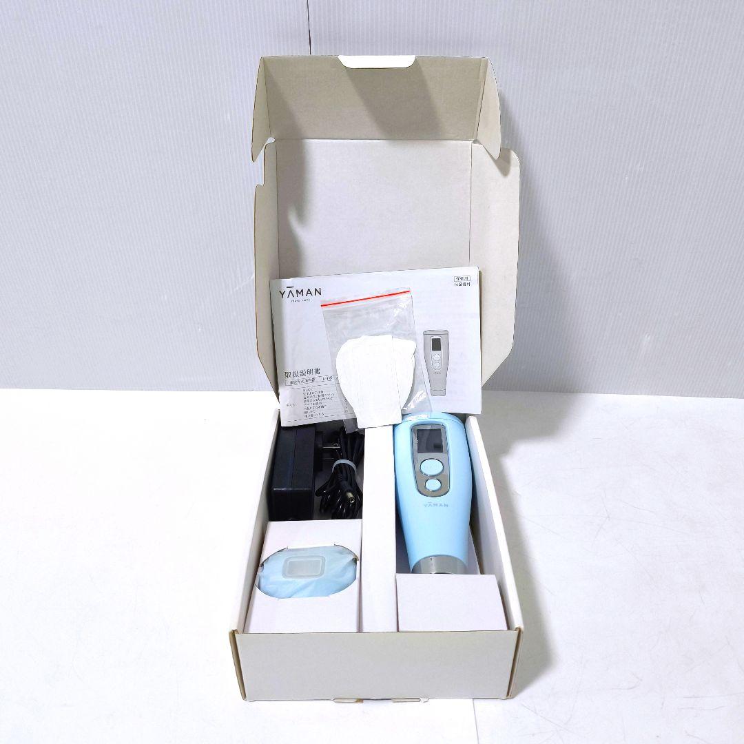 【送料無料】ヤーマン 脱毛 レイボーテGO VIOプラス YJEA5L