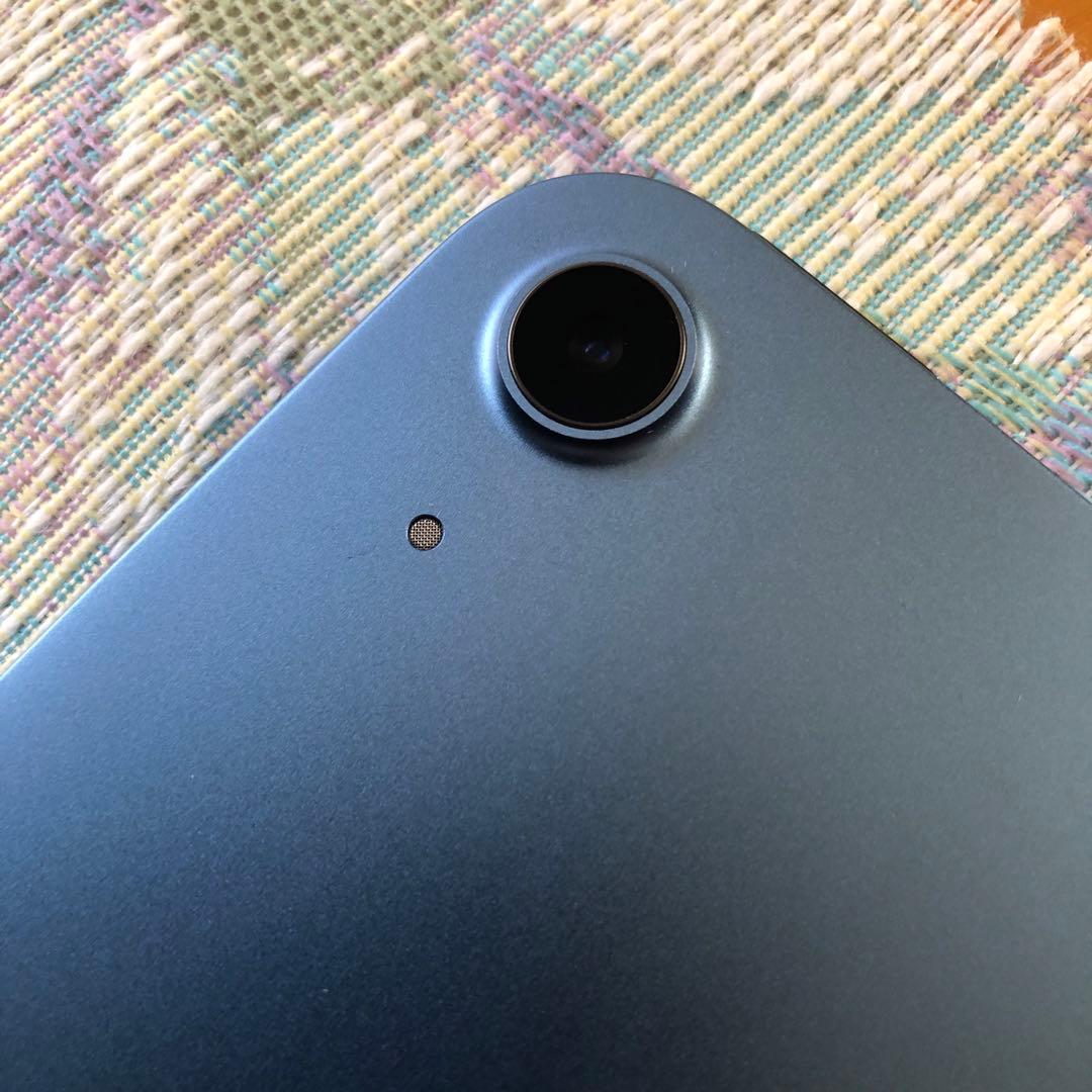 Apple iPad Air （第5世代）64GB Blue 本体