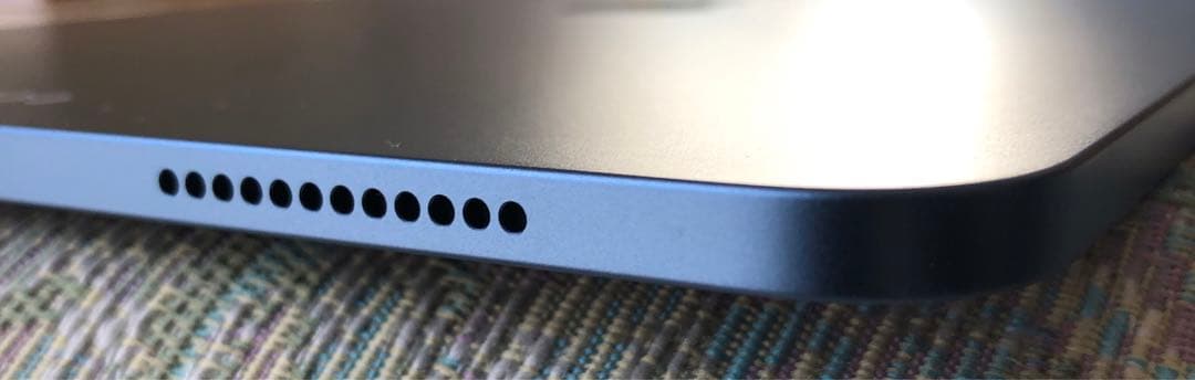 Apple iPad Air （第5世代）64GB Blue 本体