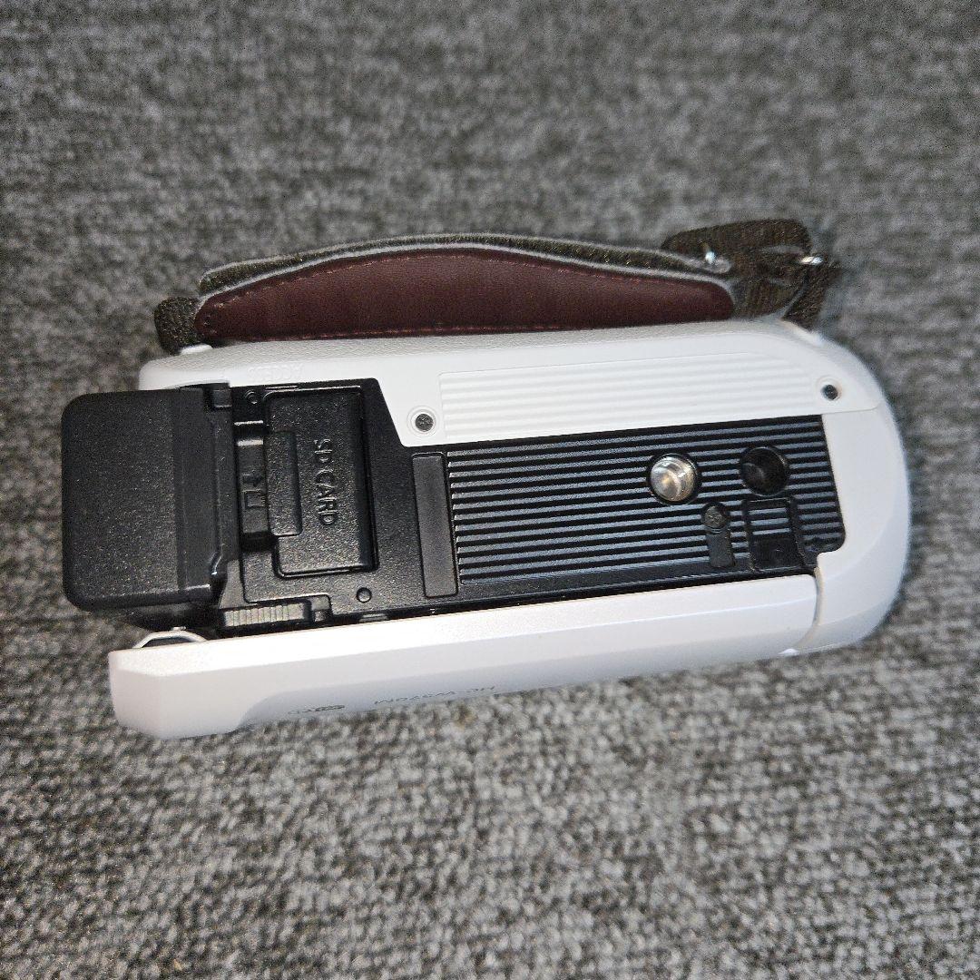 R145★ Panasonic　ビデオカメラ　HC-W570M