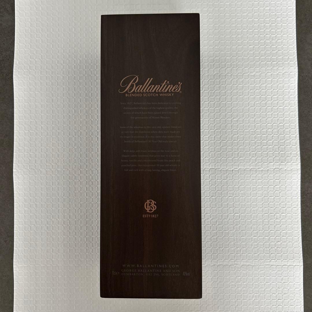 バランタイン 30年 スコッチウイスキー 700ml 正規品 箱付 未開封